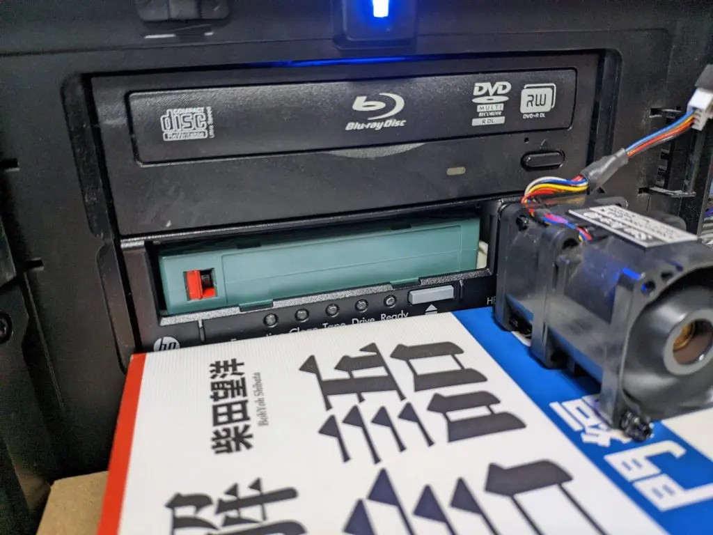 ヤフオクで買った LTO-5 ドライブを使う - たつろぐ | tatuiyoWebServer